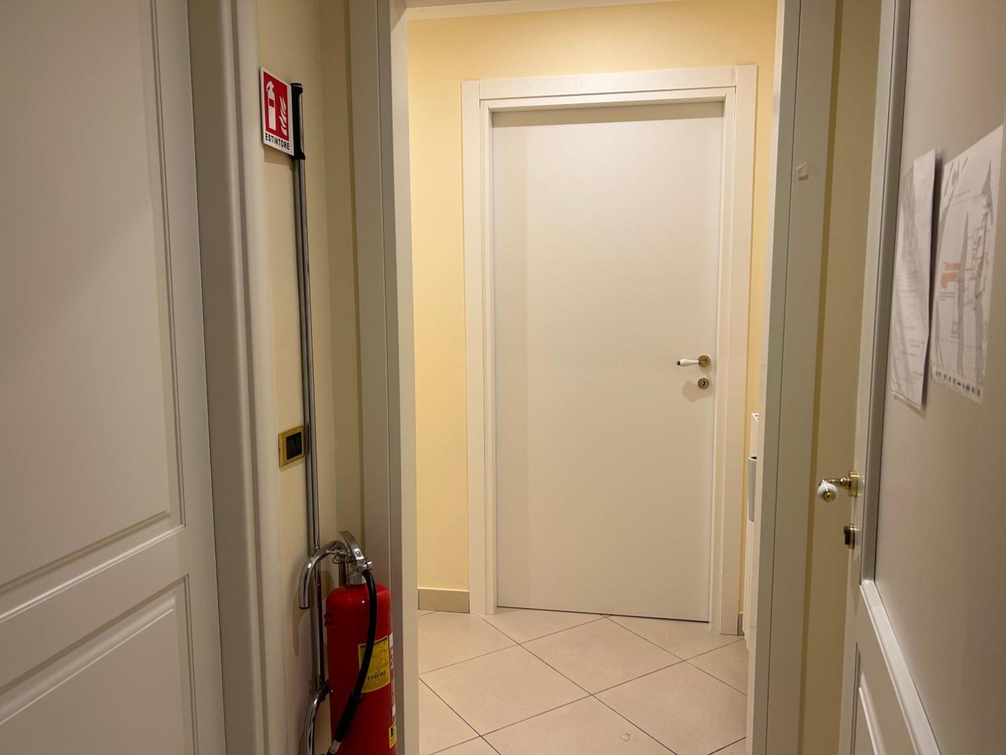 Short-Lets D33, Part Of The House Is Available For Short-Term Rentals In Sorrento Center Экстерьер фото